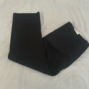 (NWT) Chico’s - Women Secret Stretch Straight Leg Crop Basic Pants